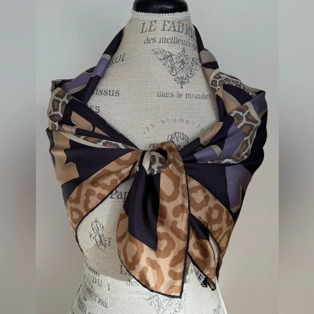 Salvatore Ferragamo Gancini Leopard Cheetah Print Scarf
